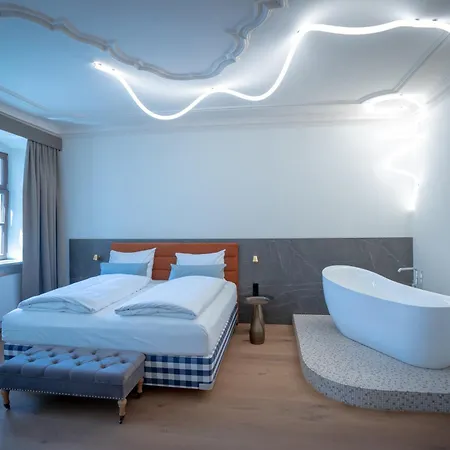 Maxim By Elias Holl Hotel 5*